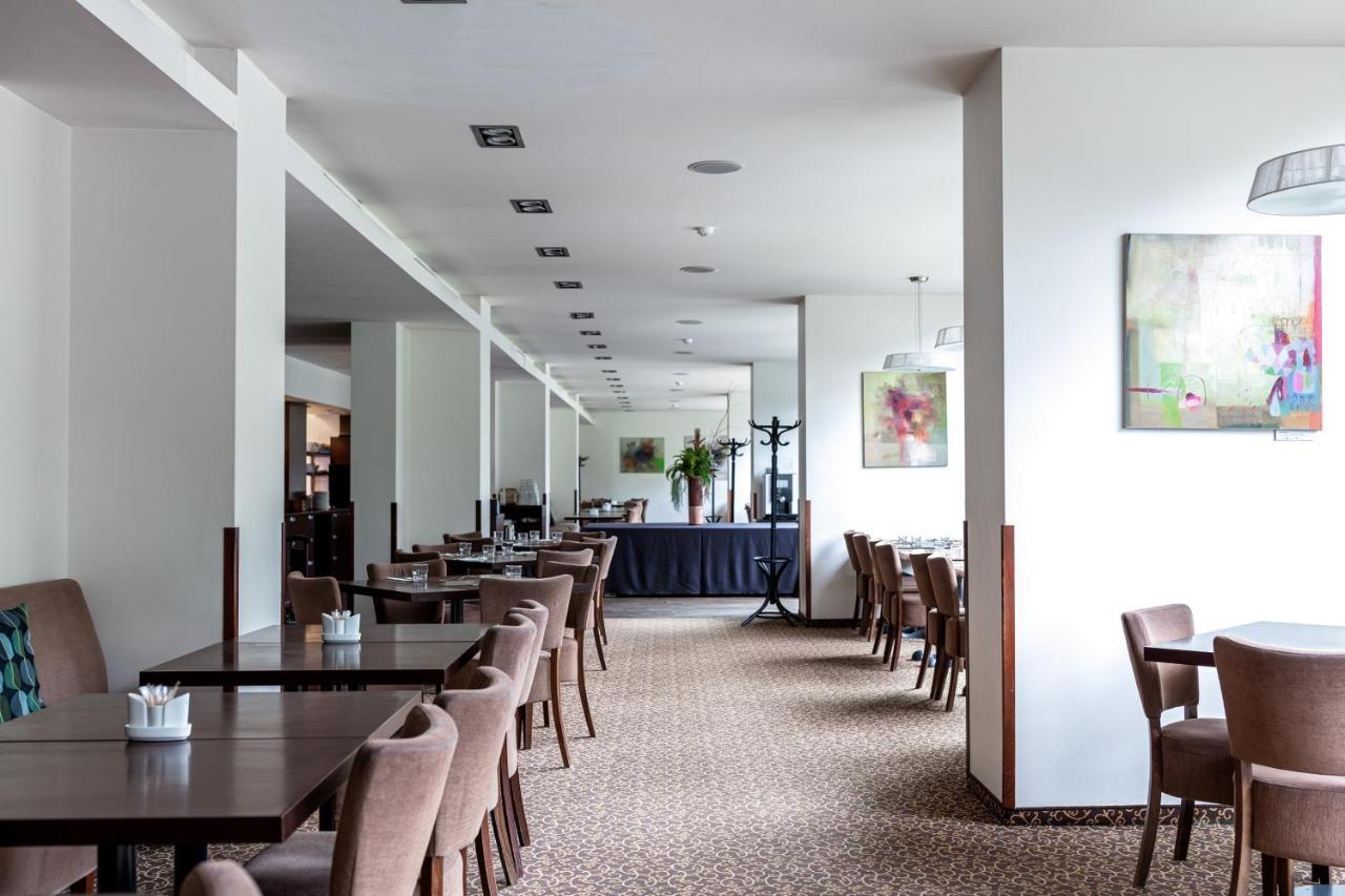 Hotel Panorama Аеропорт Вільнюс Екстер'єр фото
